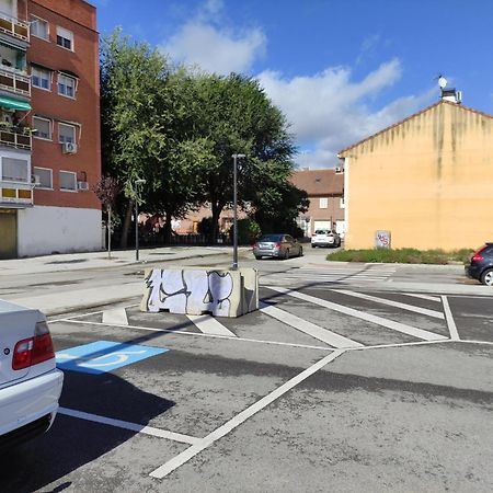 فيلا La Casa De San Martin. Parque Warner, Madrid San Martín de la Vega المظهر الخارجي الصورة